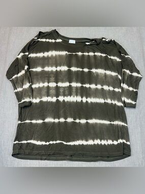 Sunday Olive and White Horizontal Tie-Dye Short Sleeve Tee